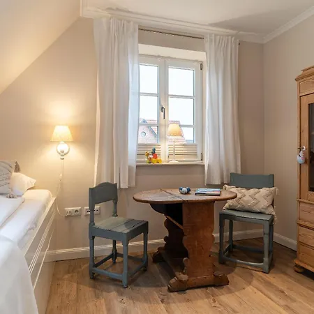 Holiday home Nest Und *