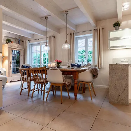 Nest Und Σπίτι διακοπών